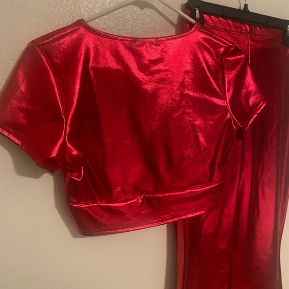 NWT Red metallic top & pant set - Picture 10 of 11